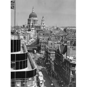  Elevated View of Fleet Street and Saint Pauls Cathedral 