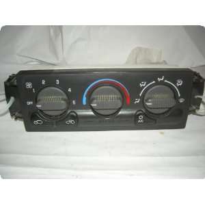 Temperature Control : SILVERADO 1500 PICKUP 01 02 w/AC, manual control 
