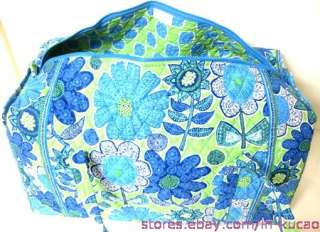 This is the 2012 Summer Vera Bradley Large Duffel in Doodle Daisy 