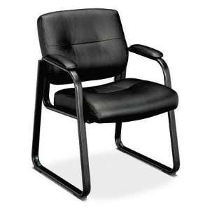 BasyxTM VL693SP11   VL690 Series Guest Leather Chair 