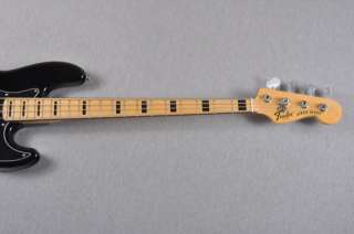 NEW Fender® American Deluxe Jazz Bass®   Made in USA   Black  