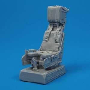    Quickboost 1/32 F/A18 Hornet Ejection Seat w/Safety Belts: Baby
