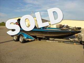   Boat 200HP Yamaha 2005 Ranger Comanche 519 DVX Bass Boat 200HP Yamaha