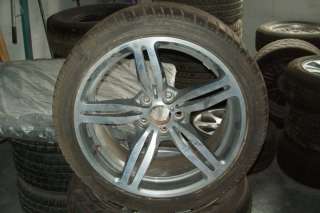 BMW E63/64 M6 Wheel and Tire (One Rear wheel/OEM)  