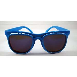    Blue Flip Up Sunglasses Wayfarer Style Glasses 