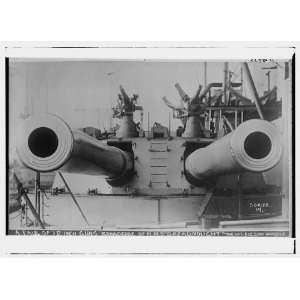  A pair of 12 guns    Broadside of HMS DREADNOUGHT    the all 