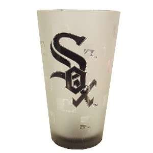  White Sox 16oz. Etched Pint Glass 