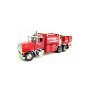   Rental Peterbilt 357 w/Fuel and Lube Diecast Model Truck Toys & Games