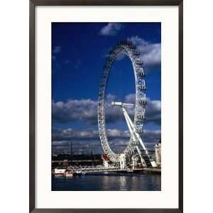  The Millennium Eye and Thames River, London, United 