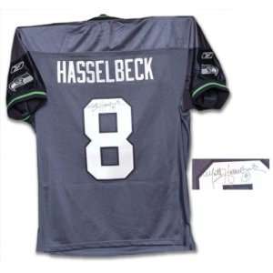  Matt Hasselbeck Signed Reebok Seahawks Jersey: Sports 