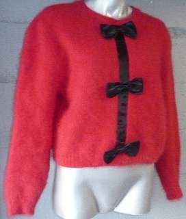 Thick Hairy & Plush 80% Angora Sweater Red & Black Bows size M hairy 