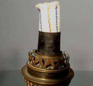 Antique Japanese Porcelaine Imari Kerosene Oil Lamp  