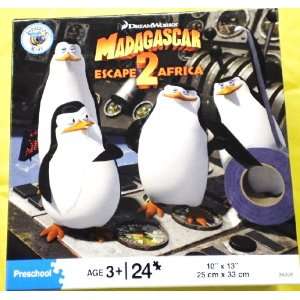  Madagascar Escape 2 Africa penquins 24 Pieces Toys 