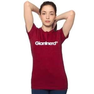  Giantnerd Logo T Shirt   Womens: Sports & Outdoors