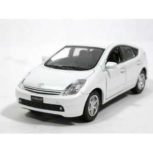  2006 Toyota Prius diecast model car 1:34 scale by Kinsmart 