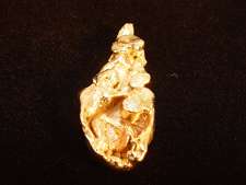 10K Yellow Gold 0.15CT Diamond Man made Nugget Pendant   11.81 Grams 