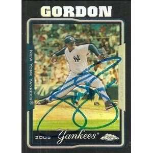   : Tom Gordon Signed New York Yankees 2005 Topps Card: Everything Else