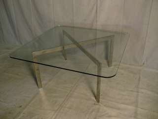 Mid Century Modern Chrome & Glass Coffee Table (0730)r.  