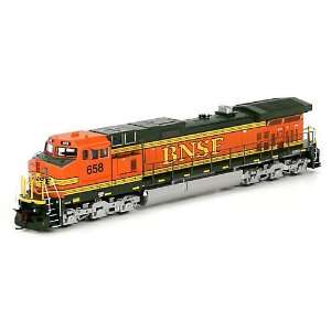  HO RTR C44 9W, BNSF/Heritage II #658 Toys & Games