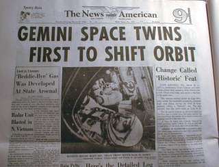 31 newspapers BIG headlines SPACE EXPLORATION 1913 1986  