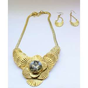  Antique Gold Black Diamond Necklace Set: Everything Else