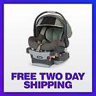 NEW! Chicco Keyfit 30 Infant Car Seat and Base with Newborn Insert 