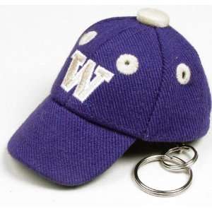  Washington Huskies Ball Cap Key Chain