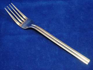 THE MAIN COURSE Flatware STAINLESS Salad & Dinner Fork Knife Teaspoon 