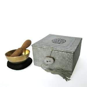  Mini Meditation Bowl in Celtic Knot Box Health & Personal 