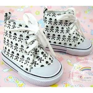  Skull and Cross Bones Tennis Shoes for 18 Inch Dolls Toys 