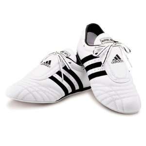  Adidas M/A Shoes, white: Toys & Games