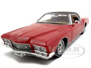1971 BUICK RIVIERA GS RED 118 DIECAST MODEL CAR  