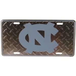 NCAA North Carolina Tar Heels Diamond Plate Car Tag:  