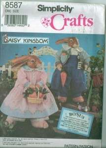   Daisy Kingdom Stuffed Animals Dolls & Clothes Sewing Pattern  