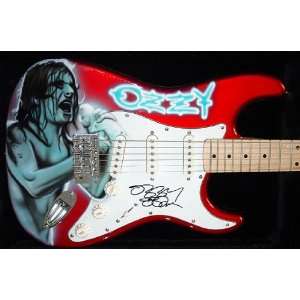   : OZZY OSBOURNE Autographed CUSTOM AIRBRUSHED Guitar: Everything Else