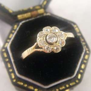 FINE VICTORIAN DIAMOND DAISY CLUSTER RING 18ct size M  