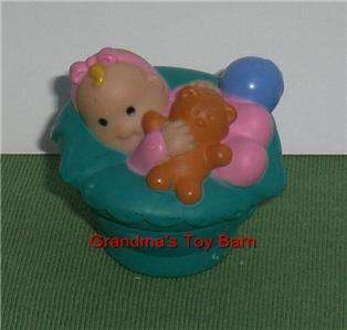 Fisher Price Little People Dollhouse BABY GIRL ASHLEY Green Basket 