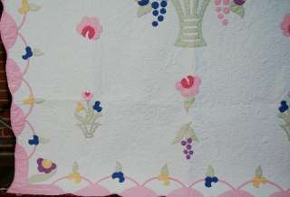   , DENSE APPLIQUE and NICE QUILTING make this 30s beauty stand out