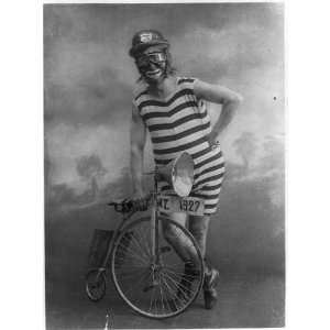  Circus clown,small bicycle,1927,goggles,hat,smiling