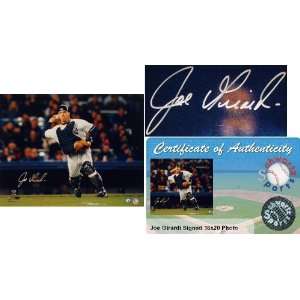 Joe Girardi Signed Yankees Action 16x20