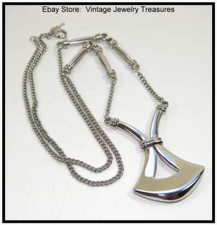   Crown Trifari Silvertone Modernist Design Pendant Necklace  
