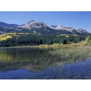Mountains Reflected in Lost Lake, Crested Butte, Colorado, USA Premium 