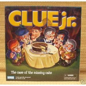    Clue Jr  The Case of the Missing Cake (2003) Toys & Games