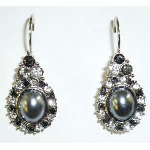  Grey Pearl Dangle Pierced Earrings Jewelry